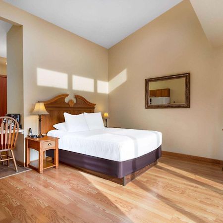 Hotel Tamarack Wisconsin Dells, A Ramada By Wyndham Lake Delton Exteriér fotografie